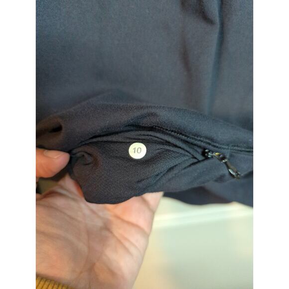 Lululemon 1/4 Zip Black Pullover in Black SIze 10 - Picture 5 of 5